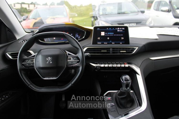 Peugeot 3008 III ALLURE 130 CV ESSENCE GPS 3D CAMÉRA FULL LEDS USB JA 18 MP3 I-COKPIT RÉGULATEUR - <small></small> 15.200 € <small>TTC</small> - #9