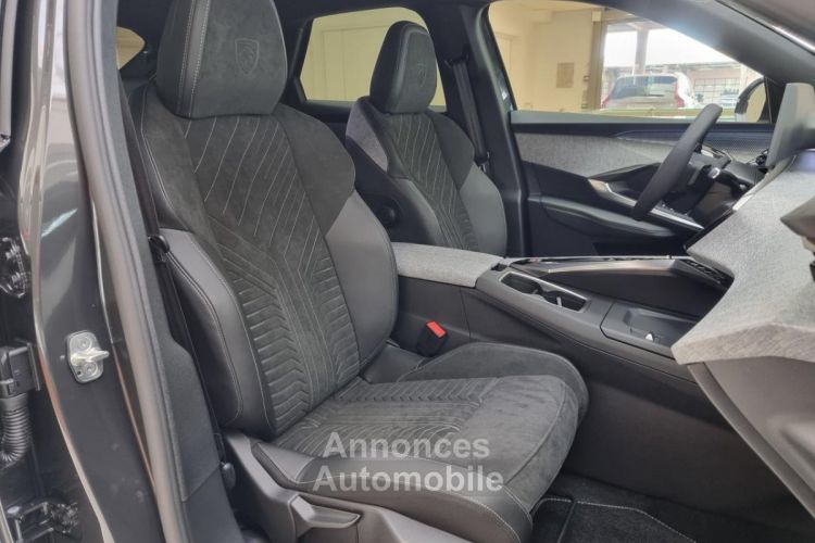 Peugeot 3008 III HYBRID 136 GT E-DCS6 - <small></small> 37.390 € <small></small> - #10