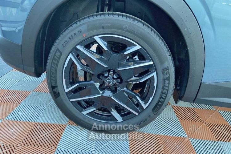 Peugeot 3008 NEW Hybrid 136 e-DCS6 GT Pack Toit Ouvrant Hifi Focal Drive Assist - <small></small> 39.450 € <small>TTC</small> - #18