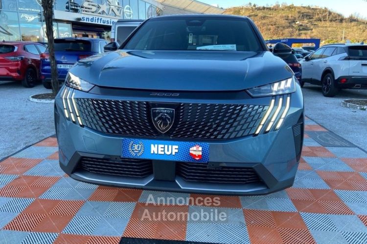 Peugeot 3008 NEW Hybrid 136 e-DCS6 GT Pack Toit Ouvrant Hifi Focal Drive Assist Sellerie Alcantara - <small></small> 39.450 € <small>TTC</small> - #2