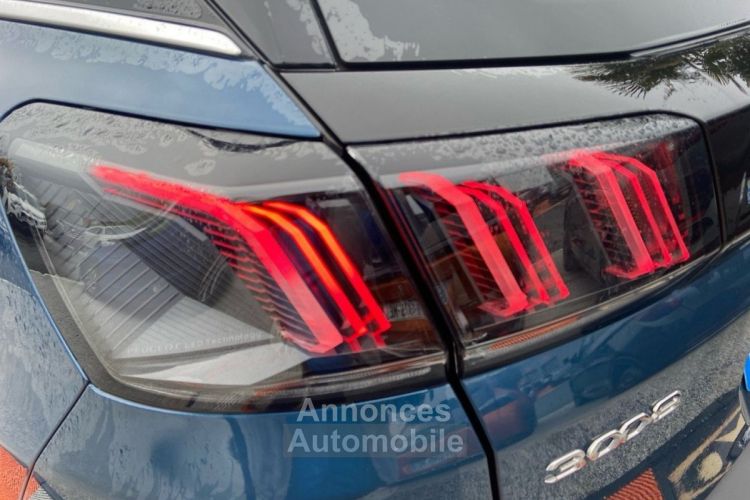 Peugeot 3008 NEW Hybrid 225 e-EAT8 GT Hayon Chargeur 1°Main - <small></small> 29.850 € <small>TTC</small> - #11