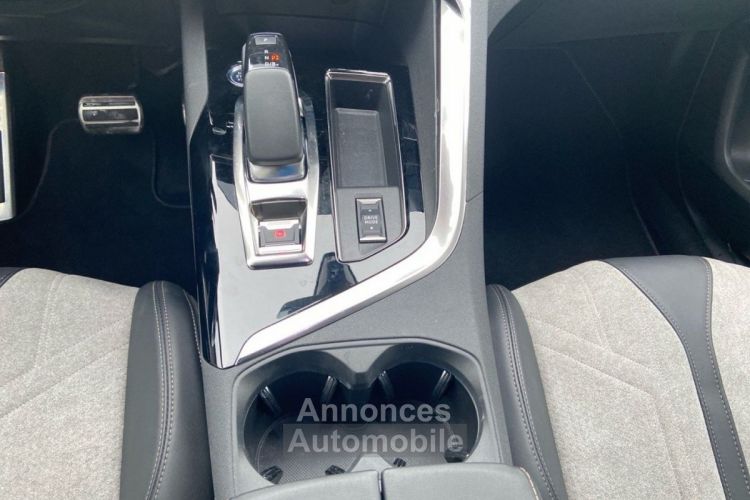 Peugeot 3008 NEW Hybrid 225 e-EAT8 GT Hayon Chargeur 1°Main - <small></small> 29.850 € <small>TTC</small> - #26