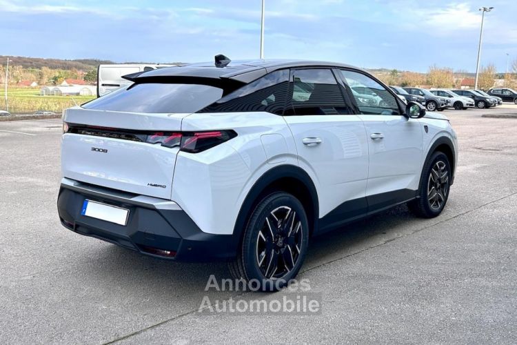 Peugeot 3008 NOUVEAU 1.2 HYBRID 136CH E-DCS6 GT BLANC OKENITE - <small></small> 38.540 € <small></small> - #3