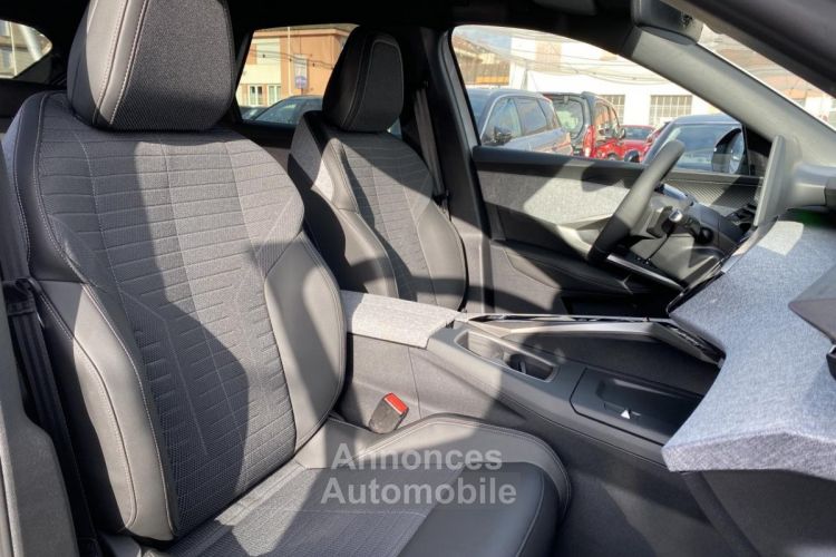 Peugeot 3008 NOUVEAU III HYBRID 1.2 136 ALLURE E-DCS6 Pack Panoramic Navigation - <small></small> 31.890 € <small></small> - #7