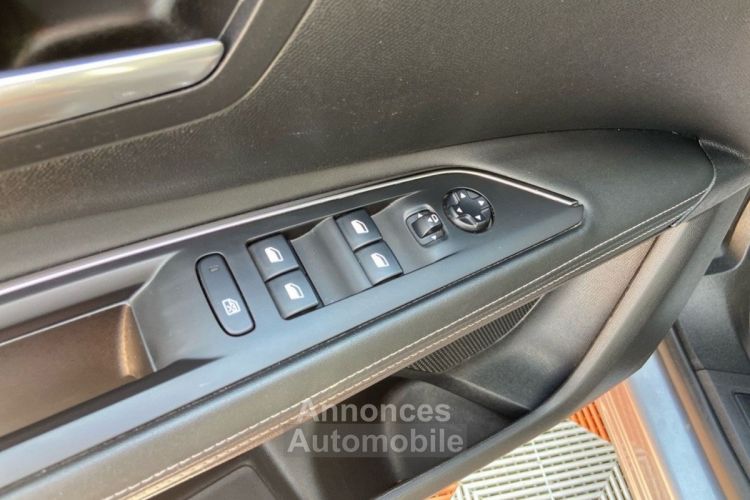 Peugeot 3008 PureTech 130 BV6 Allure - <small></small> 17.980 € <small>TTC</small> - #18