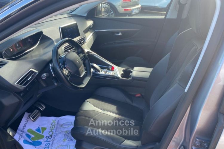 Peugeot 3008 PureTech 130 EAT8 CROSSWAY Hayon Pack Drive Assist Attelage - <small></small> 18.950 € <small>TTC</small> - #9