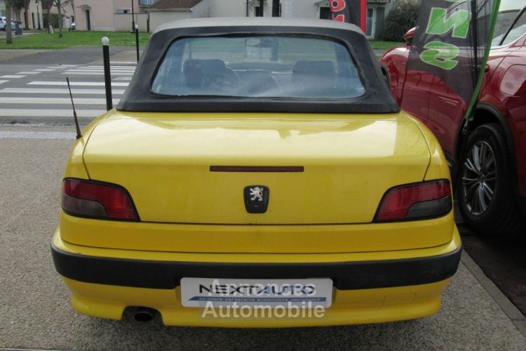 Peugeot 306 CABRIOLET 1.6 88CH - <small></small> 3.990 € <small>TTC</small> - #13