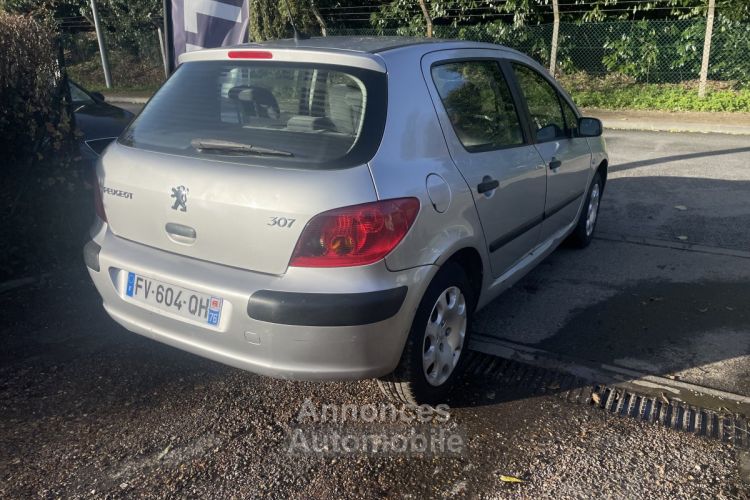 Peugeot 307 1.4 1360cm3 75cv - <small></small> 3.000 € <small>TTC</small> - #13