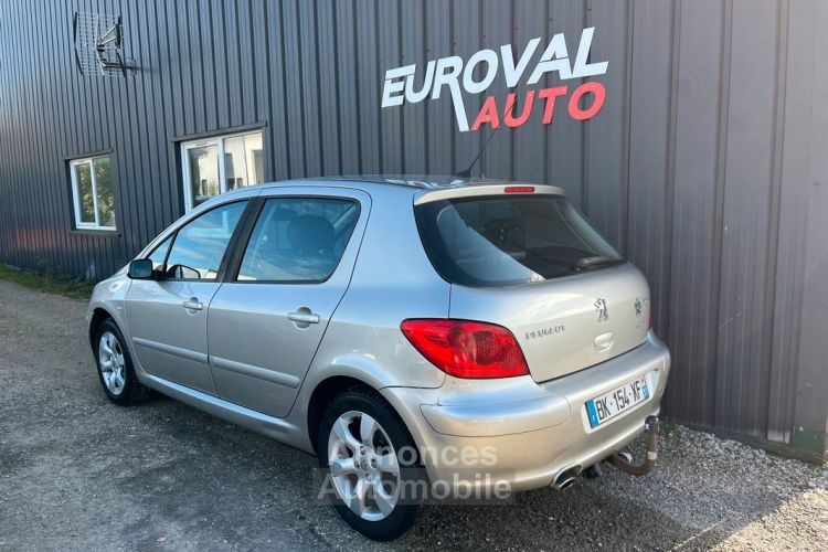 Peugeot 307 1.6 16v 110ch 5p rugby world cup - <small></small> 5.990 € <small>TTC</small> - #2