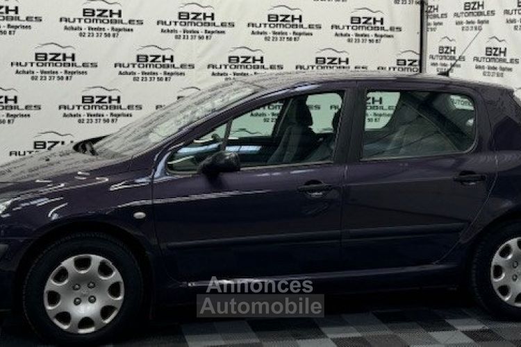 Peugeot 307 1.6 16V 110CH XS PREMIUM 5P * CLIM * - <small></small> 5.490 € <small>TTC</small> - #2