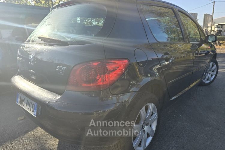 Peugeot 307 1.6 HDi 16v - 90 Confort Pack - <small></small> 2.490 € <small>TTC</small> - #5