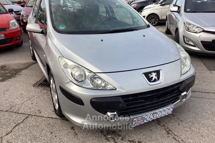 Peugeot 307 1.6 Prémiun BOITE AUTO - <small></small> 5.750 € <small>TTC</small> - #4