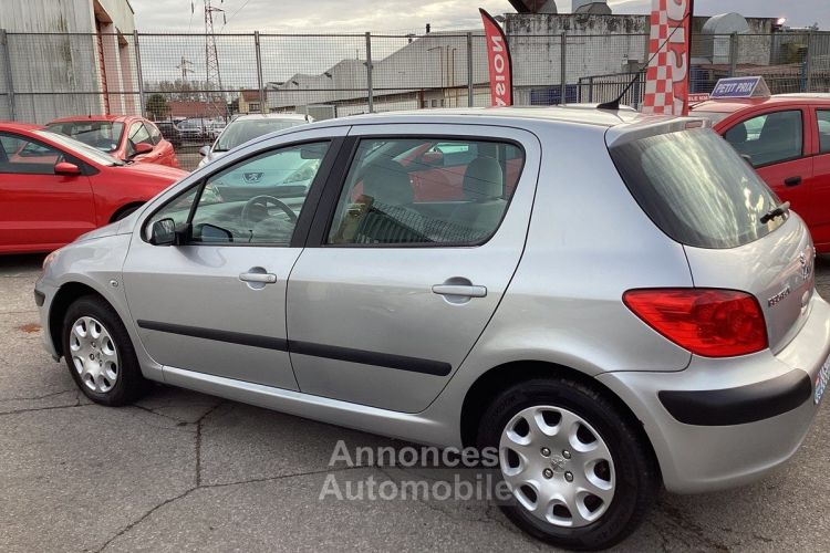 Peugeot 307 1.6 Prémiun BOITE AUTO - <small></small> 5.750 € <small>TTC</small> - #5