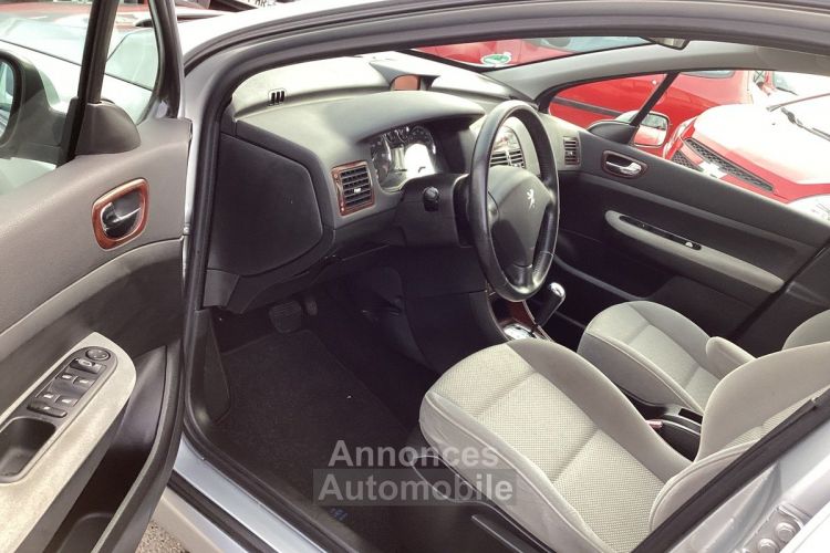 Peugeot 307 1.6 Prémiun BOITE AUTO - <small></small> 5.750 € <small>TTC</small> - #11