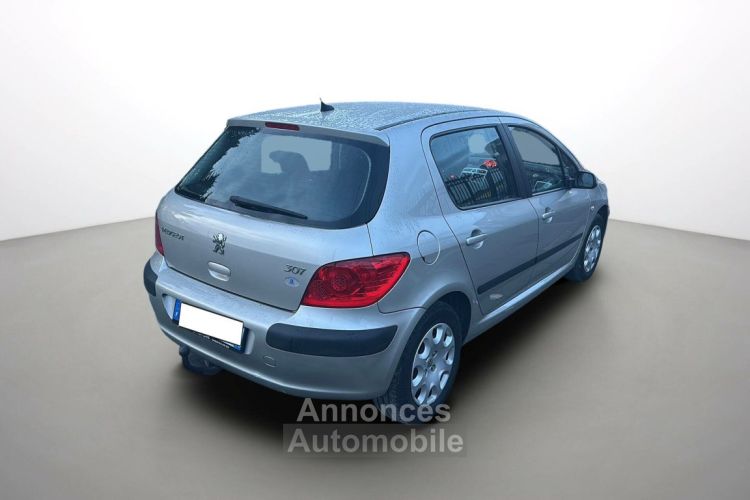 Peugeot 307 1.6e 16V Sport Pack BVA - <small></small> 6.990 € <small>TTC</small> - #5