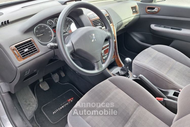 Peugeot 307 1.6i 16V 110cv - <small></small> 3.990 € <small>TTC</small> - #11