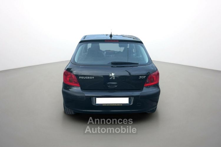 Peugeot 307 1.6i 16V XT BVA CUIR  - <small></small> 4.990 € <small>TTC</small> - #10