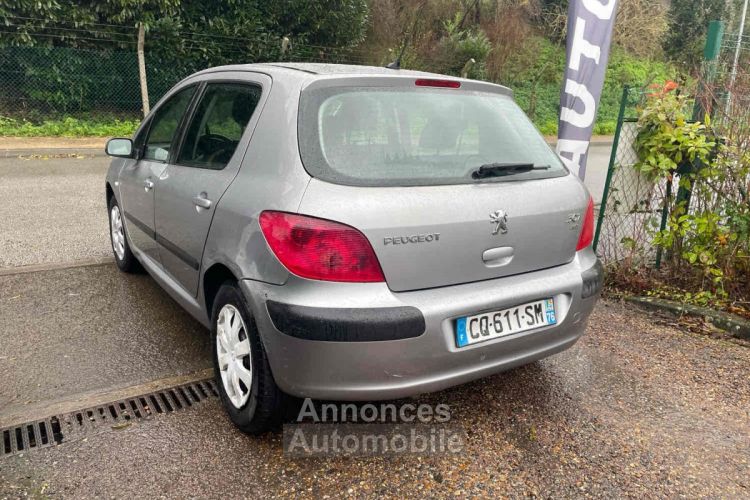 Peugeot 307 2.0 HDi 90CV - <small></small> 2.600 € <small>TTC</small> - #11