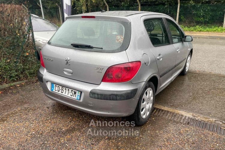 Peugeot 307 2.0 HDi 90CV - <small></small> 2.600 € <small>TTC</small> - #13