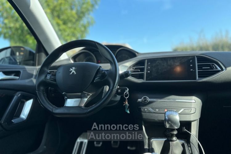 Peugeot 308 110ch SS BVM6 Style - GARANTIE - CARPLAY - CLIM - <small></small> 10.990 € <small>TTC</small> - #10