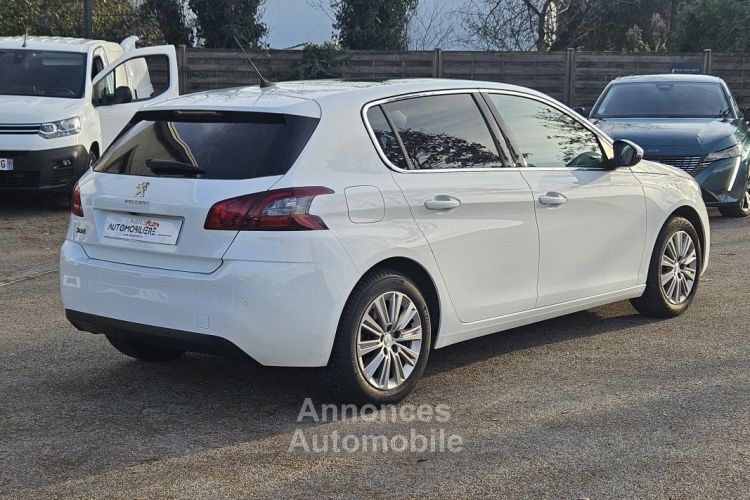 Peugeot 308 1.2 110 CV TECH EDITION - CAMERA DE RECUL - TOIT PANORAMIQUE - <small></small> 8.490 € <small>TTC</small> - #8