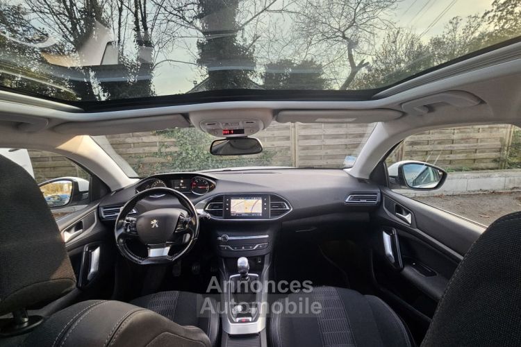 Peugeot 308 1.2 110 CV TECH EDITION - CAMERA DE RECUL - TOIT PANORAMIQUE - <small></small> 8.490 € <small>TTC</small> - #14