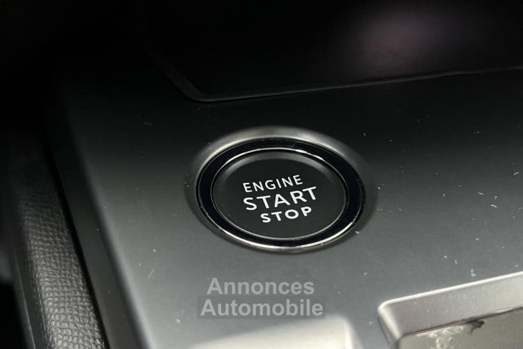 Peugeot 308 1.2 130 Ch EAT8 ALLURE / GPS CARPLAY - <small></small> 18.990 € <small>TTC</small> - #12