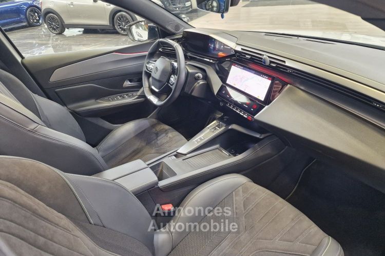 Peugeot 308 1.2 130 ch GT EAT8 /ATTELAGE/TOIT PANO/CAM 360/CARPLAY/ - <small></small> 26.990 € <small>TTC</small> - #11