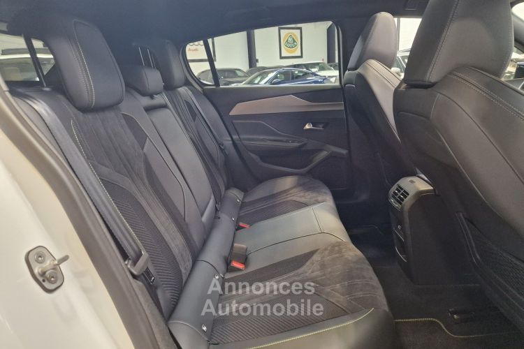 Peugeot 308 1.2 130 ch GT EAT8 /ATTELAGE/TOIT PANO/CAM 360/CARPLAY/ - <small></small> 26.990 € <small>TTC</small> - #18