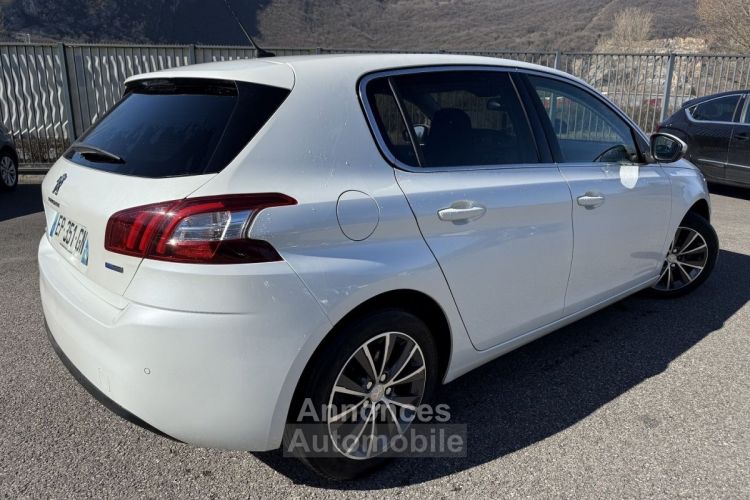 Peugeot 308 1.2 130CH ALLURE S&S EAT6 5P - <small></small> 10.990 € <small>TTC</small> - #5