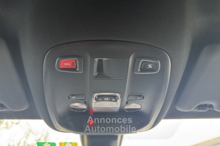 Peugeot 308 1,2 130ch GT Line BVM6 - <small></small> 10.990 € <small>TTC</small> - #26