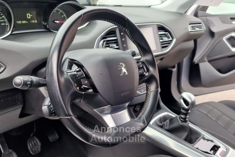 Peugeot 308 1.2 130ch SetS BVM6 Allure - <small></small> 9.990 € <small>TTC</small> - #13