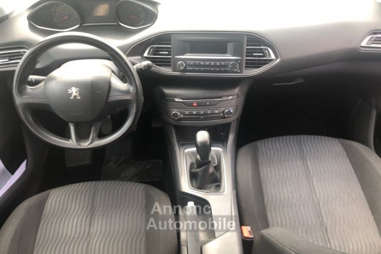 Peugeot 308 1.2 ESSENCE 82ch BVM5 Active GARANTIE 12 ou 24 Mois DISTRI ET VIDANGE OK - <small></small> 8.789 € <small>TTC</small> - #13