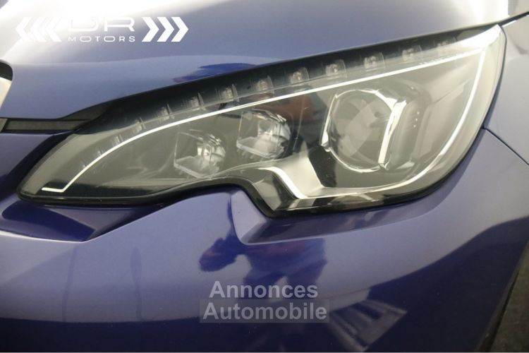 Peugeot 308 1.2 GT LINE 130PK - NAVI MIRROR LINK DAB PANODAK LED - <small></small> 13.995 € <small>TTC</small> - #49