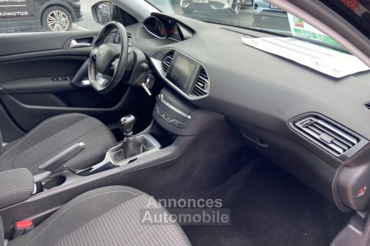 Peugeot 308 1.2 PURETECH 110 ACTIVE GPS - <small></small> 12.980 € <small>TTC</small> - #20