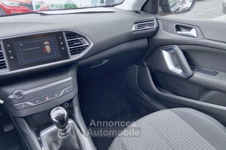 Peugeot 308 1.2 PURETECH 110 ACTIVE GPS - <small></small> 12.980 € <small>TTC</small> - #22