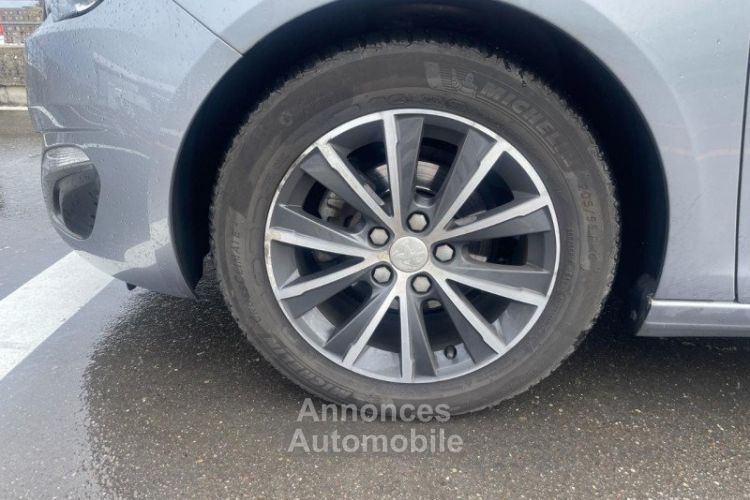 Peugeot 308 1.2 PURETECH 110CH ALLURE CAMERA DE RECUL - <small></small> 7.980 € <small>TTC</small> - #16