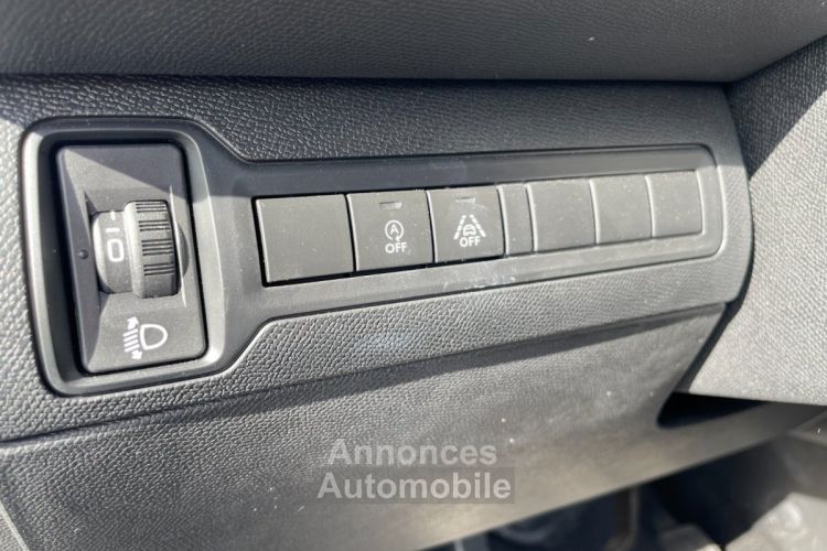 Peugeot 308 1.2 puretech 110ch s bvm5 bc allure avec navigation camera de recul 360 regulateur vitesse - <small></small> 8.990 € <small>TTC</small> - #15