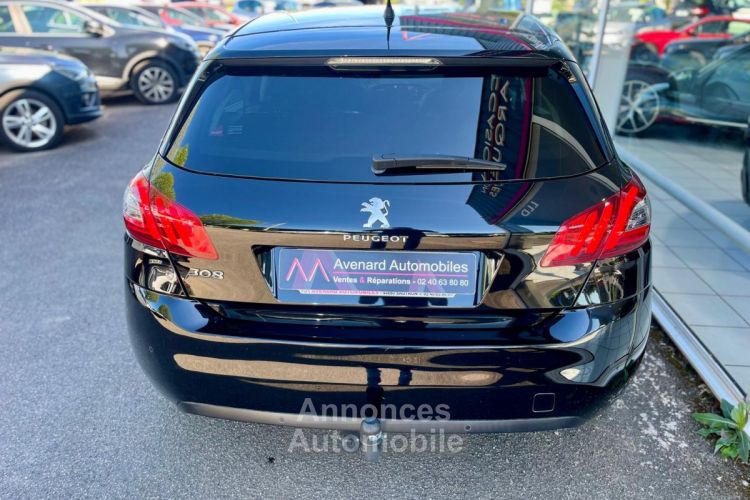 Peugeot 308 1.2 PureTech 110ch S&S BVM5 BC Allure - <small></small> 15.490 € <small>TTC</small> - #18