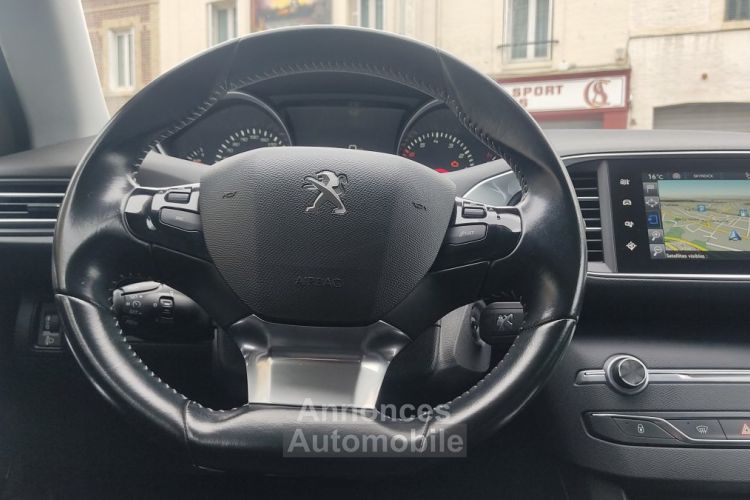 Peugeot 308 1.2 PureTech 110ch S&S BVM5 Style - <small></small> 11.990 € <small>TTC</small> - #15