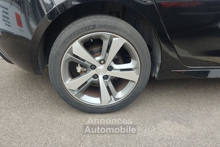 Peugeot 308 1.2 PureTech 110ch S&S BVM5 Style - <small></small> 11.990 € <small>TTC</small> - #37