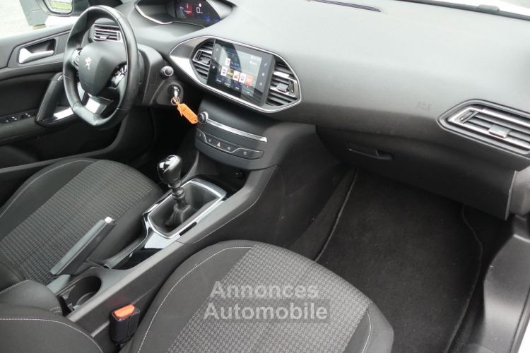 Peugeot 308 1.2 PURETECH 110CH S&S STYLE - <small></small> 11.990 € <small>TTC</small> - #7