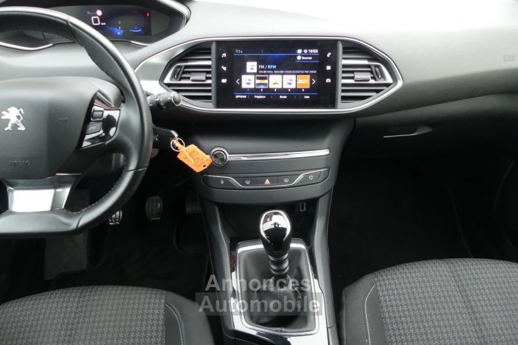 Peugeot 308 1.2 PURETECH 110CH S&S STYLE - <small></small> 11.990 € <small>TTC</small> - #10