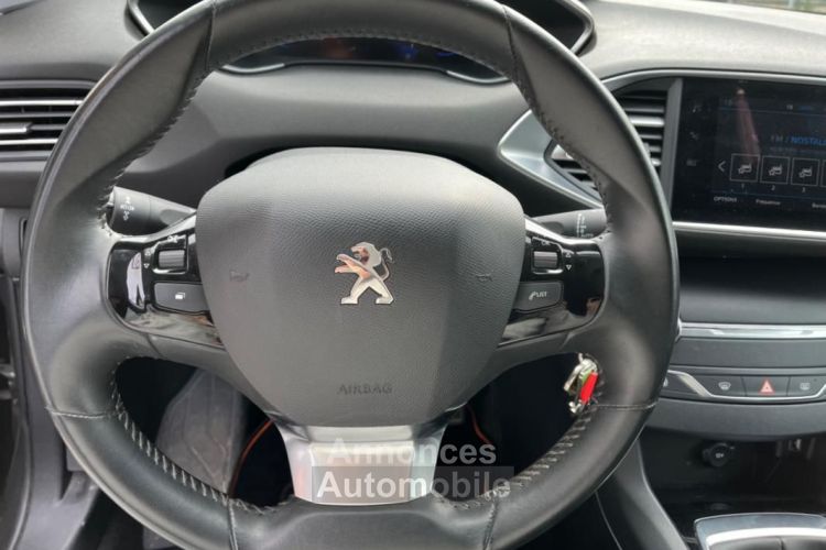 Peugeot 308 1.2 puretech 110CH STYLE APPLE CARPLAY + CAMERA DE RECUL - <small></small> 12.275 € <small>TTC</small> - #16