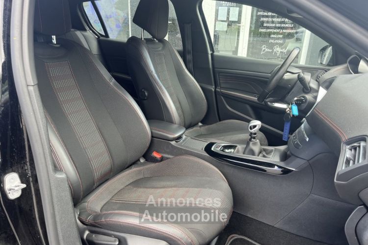 Peugeot 308 1.2 Puretech 130 ch GT LINE BVM6 - <small></small> 11.490 € <small>TTC</small> - #14