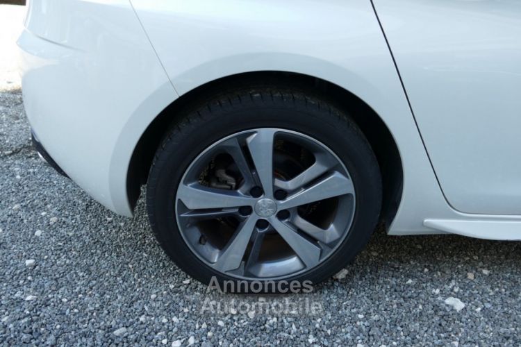 Peugeot 308 1.2 PURETECH 130 Ch GT LINE BVM6 CAMERA 360 - <small></small> 10.990 € <small>TTC</small> - #10