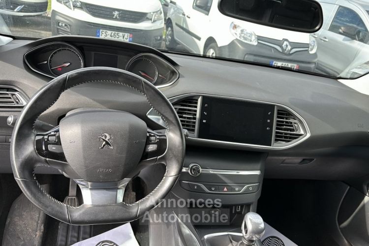 Peugeot 308 1.2 PURETECH 130CH E6.3 S&S ALLURE - <small></small> 12.490 € <small>TTC</small> - #13