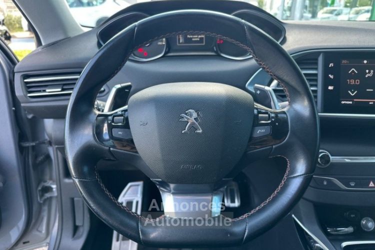 Peugeot 308 1.2 PureTech 130ch E6.3 S&S GT Line EAT8 - <small></small> 13.990 € <small>TTC</small> - #14