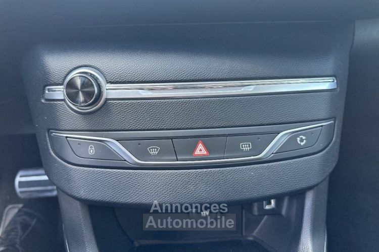 Peugeot 308 1.2 PureTech 130ch E6.3 S&S GT Line EAT8 - <small></small> 13.990 € <small>TTC</small> - #19