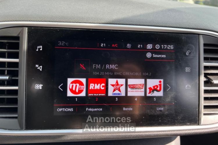 Peugeot 308 1.2 puretech 130CH GT LINE APPLE CARPLAY + CAMÉRA DE RECUL COURROIE NEUVE - <small></small> 11.480 € <small>TTC</small> - #20